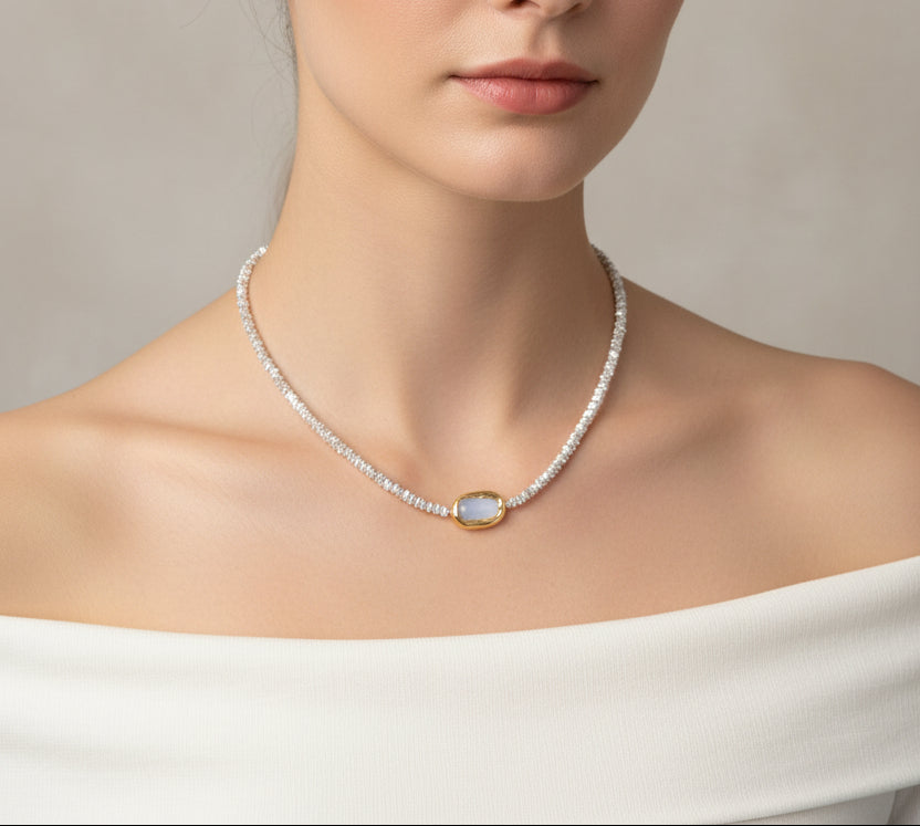 Gilded Pearl Horizon Necklace