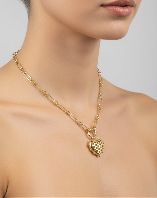 Luxe Link Gold Filigree Heart Necklace