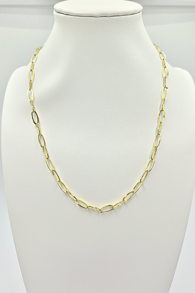 Classic Gold Oval Chain Necklace