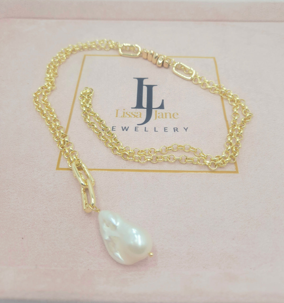 The Pearl Link Convertible Necklace