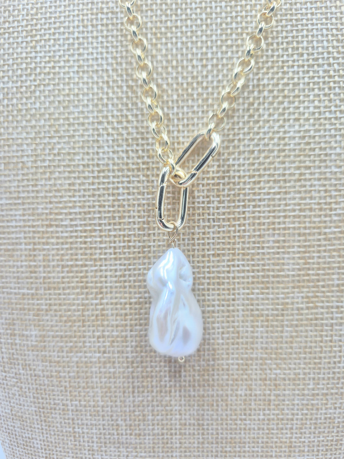 The Pearl Link Convertible Necklace