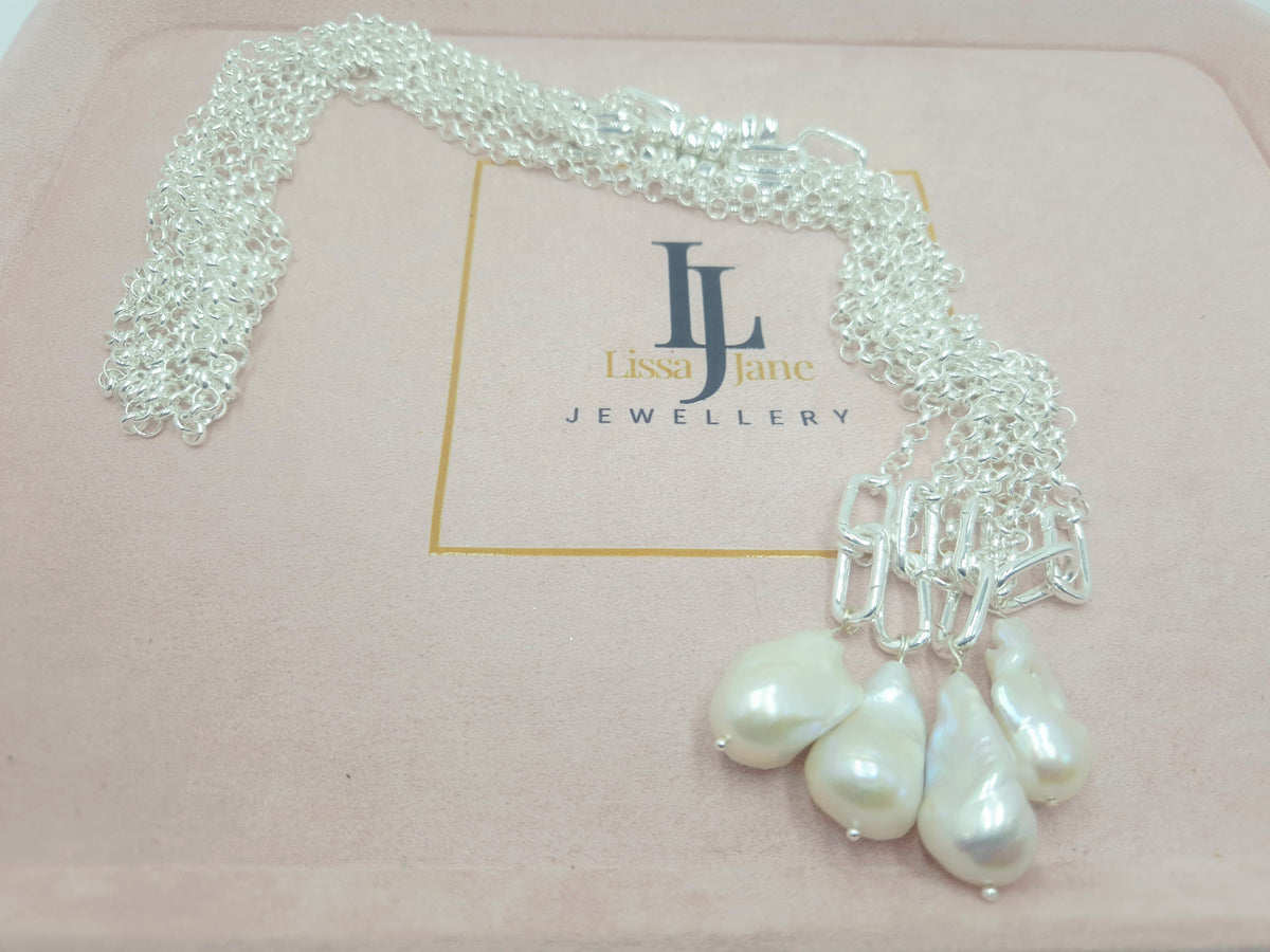 The Pearl Link Convertible Necklace