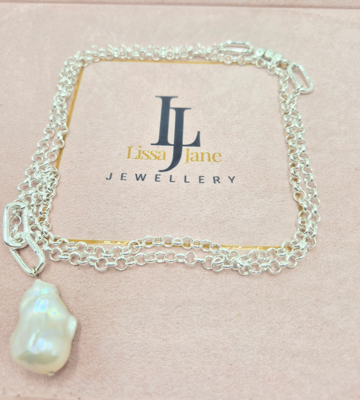 The Pearl Link Convertible Necklace