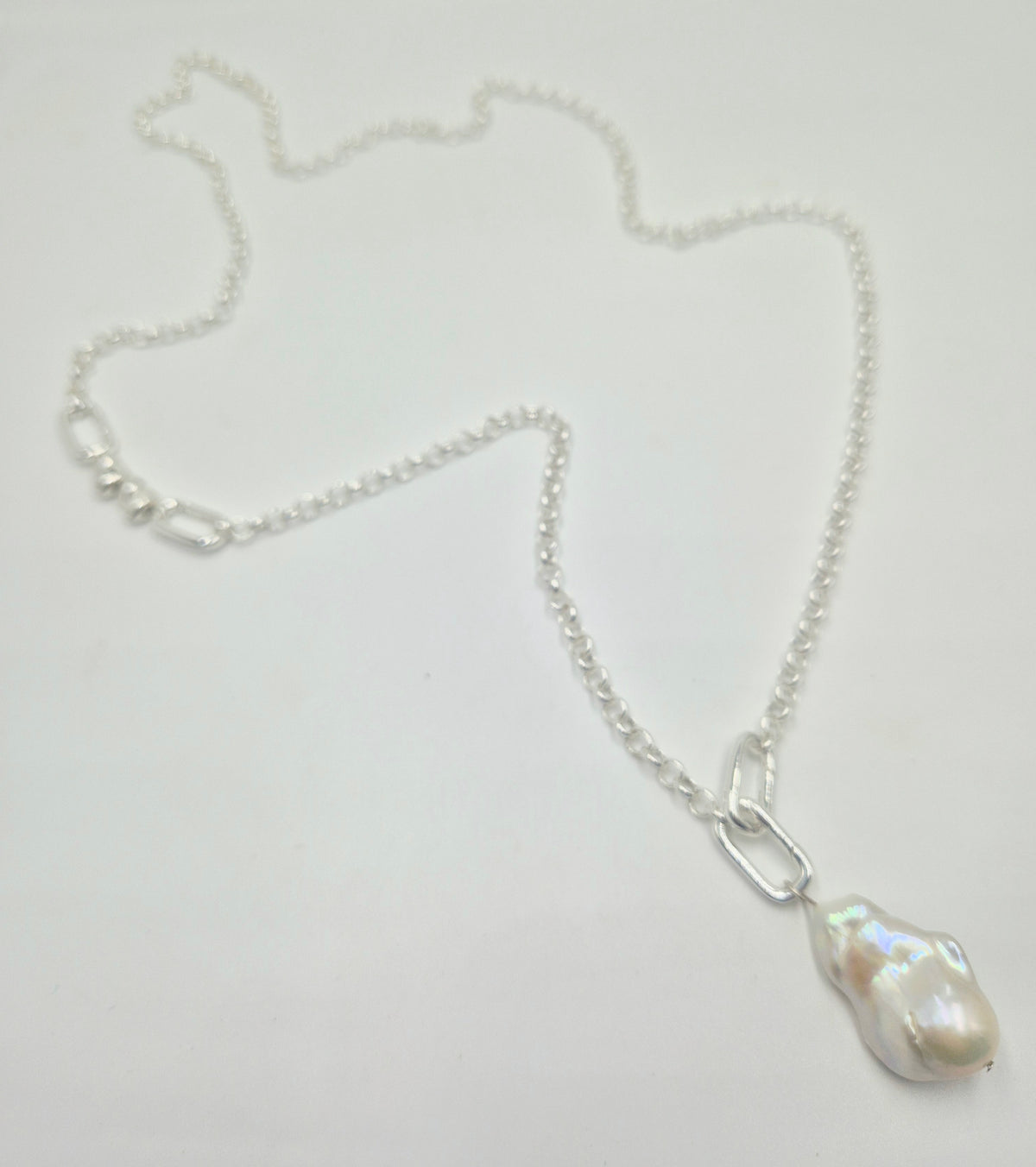 The Pearl Link Convertible Necklace