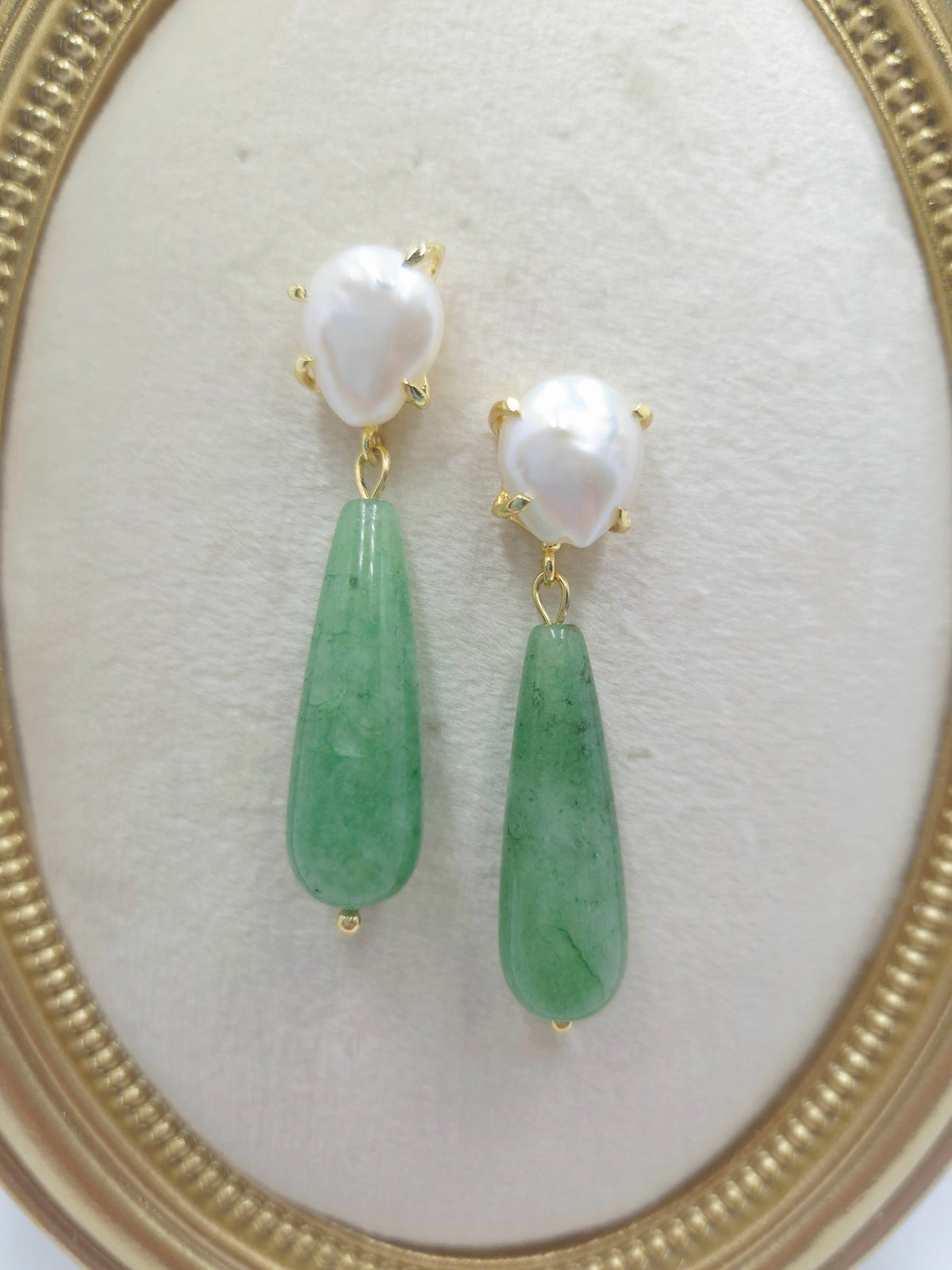 Alternate view of gold-plated pearl cushion stud earrings with green aventurine drops