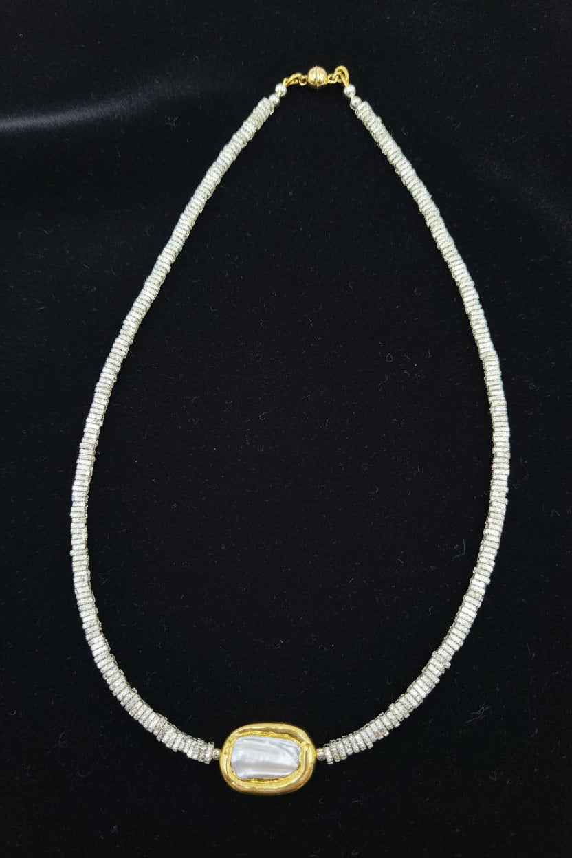 Gilded Pearl Horizon Necklace