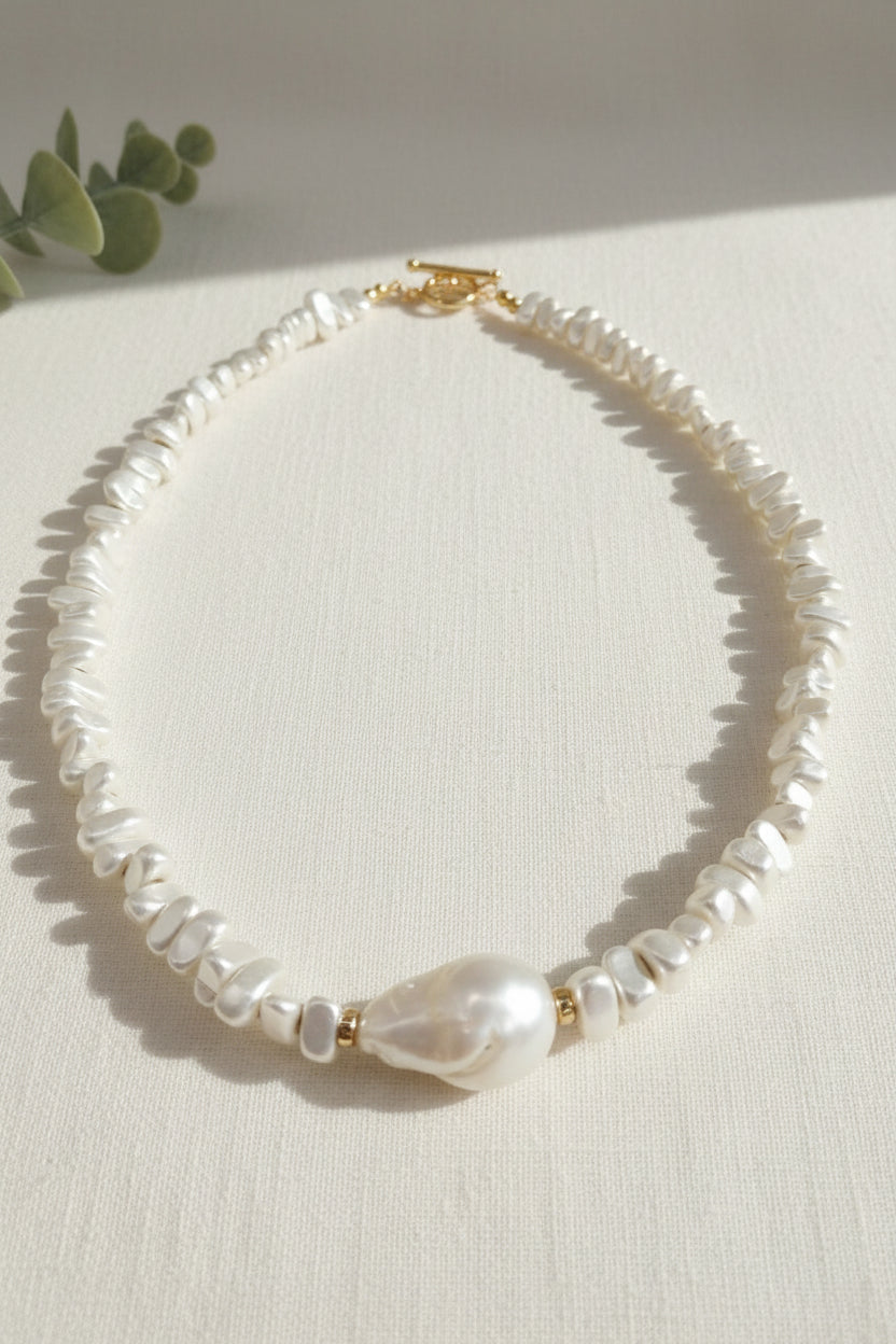 Bella Baroque Pearl Necklace