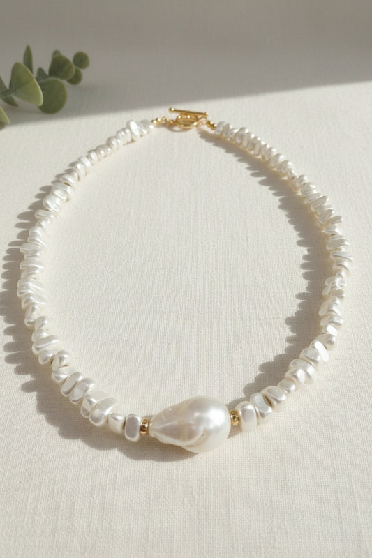 Bella Baroque Pearl Necklace