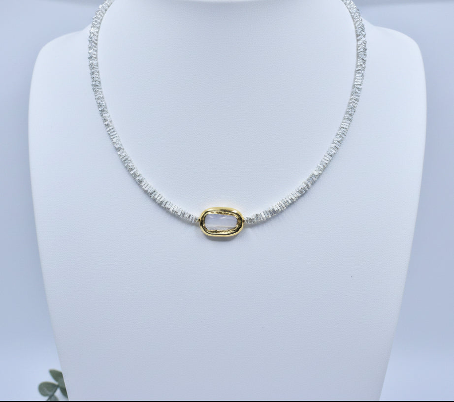 Gilded Pearl Horizon Necklace