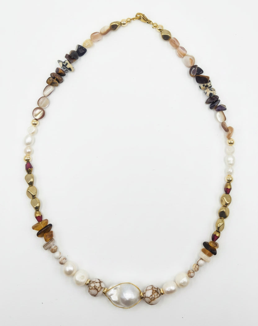 Golden Tide Pearl Necklace