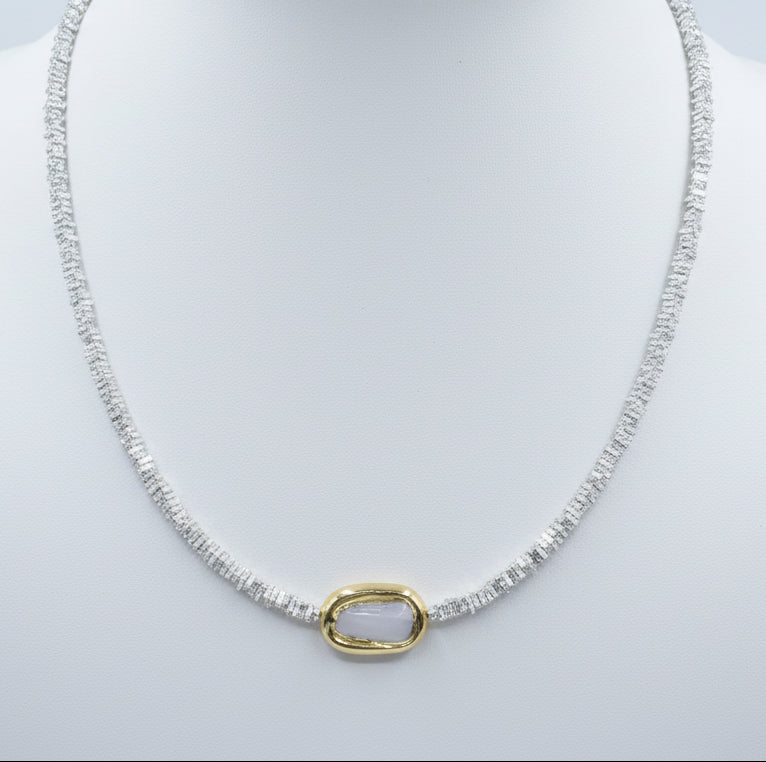 Gilded Pearl Horizon Necklace